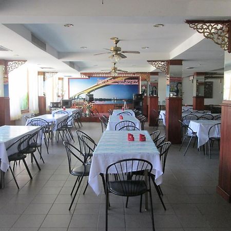 Royal Jommanee Hotel Nongkhai Нонгкхай Экстерьер фото